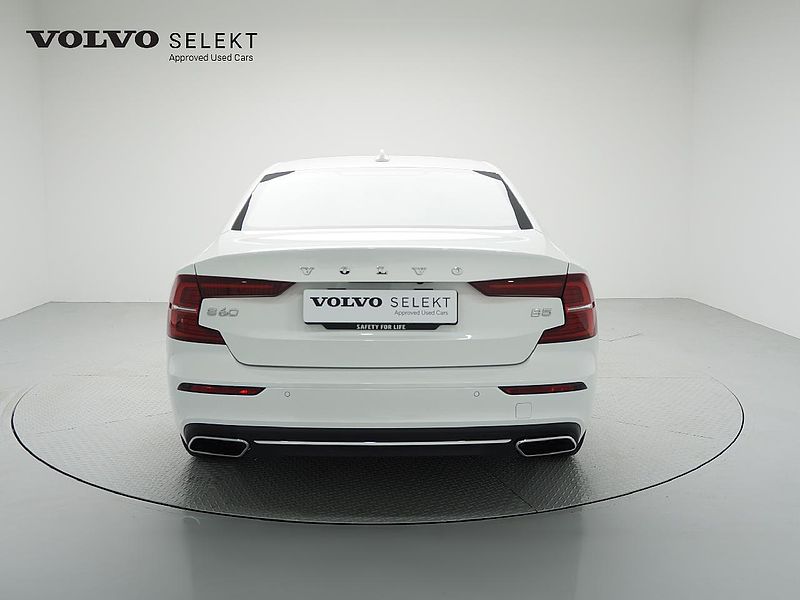 Volvo  Inscription, B5 mild hybrid
