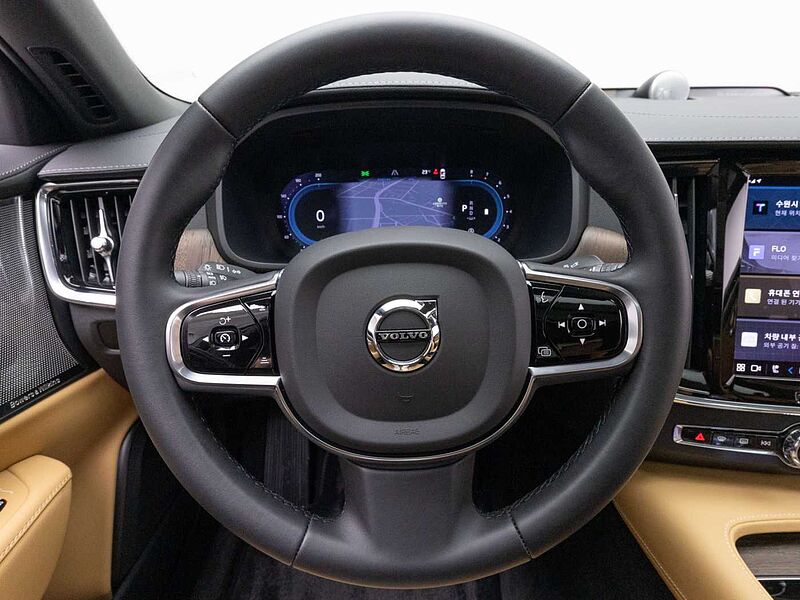 Volvo  S90 B6 AWD ULT