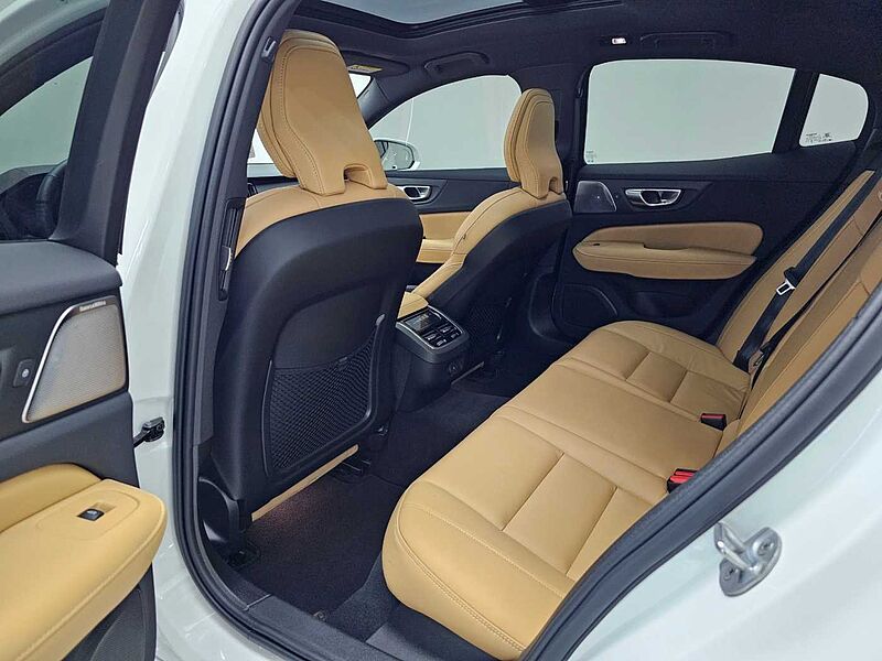 Volvo  Ultimate, B5 mild hybrid, 가솔린, Bright