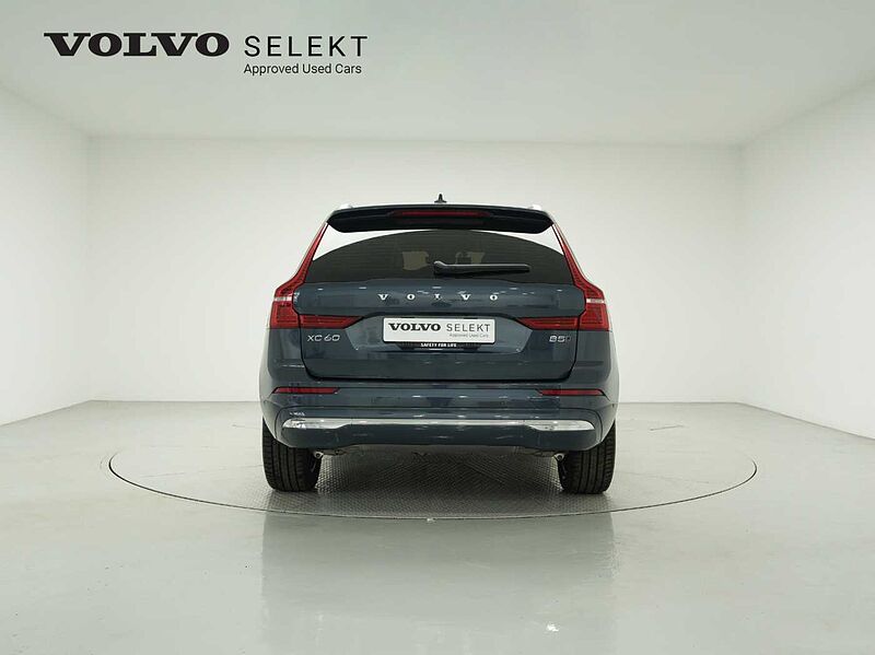 Volvo  Ultimate, B5 AWD mild hybrid, 가솔린, Bright