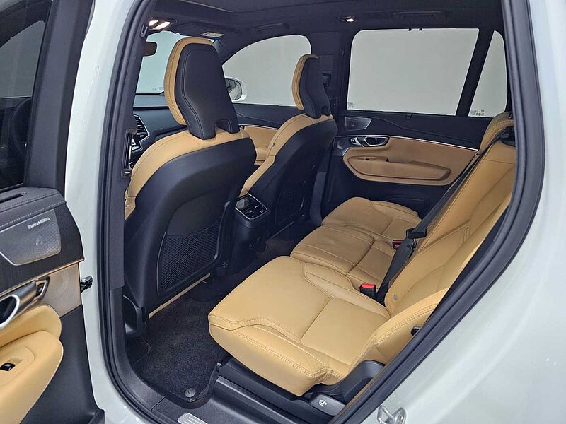 Volvo  Ultimate, B6 AWD mild hybrid, 가솔린, Bright, 7 좌석