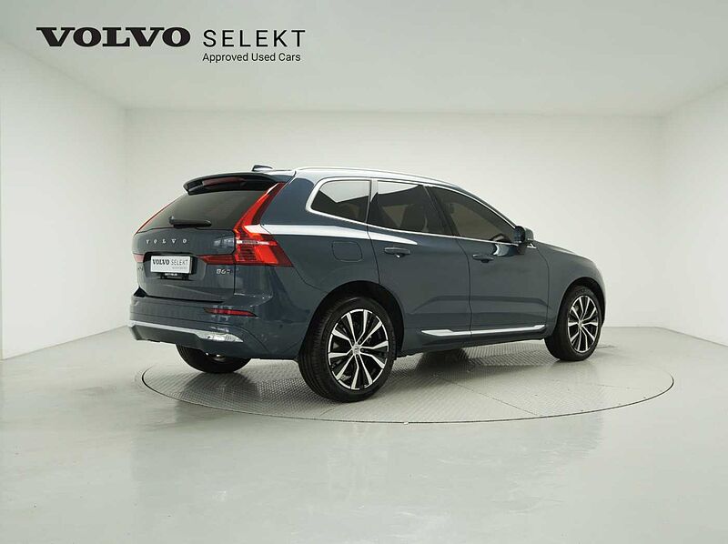 Volvo  Ultimate, B6 AWD mild hybrid, 가솔린, Bright