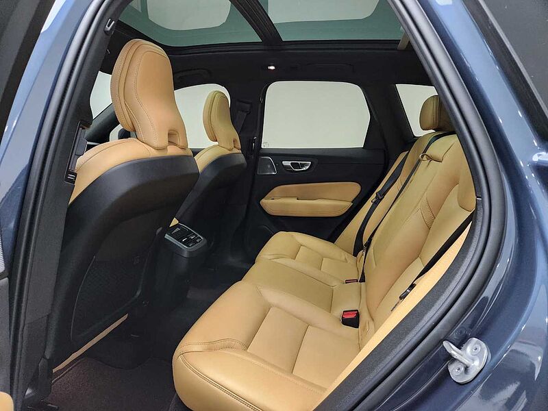 Volvo  Ultimate, B6 AWD mild hybrid, 가솔린, Bright