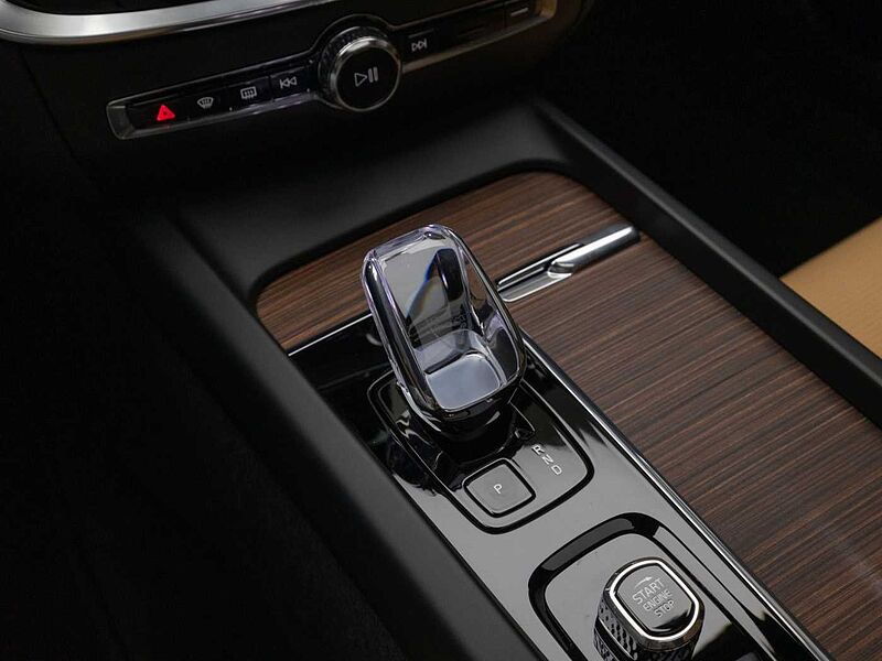 Volvo  Ultimate, B5 마일드 하이브리드, 가솔린, 브라이트