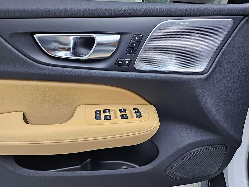 Volvo  Ultimate, B5 AWD 마일드 하이브리드, 가솔린, 브라이트