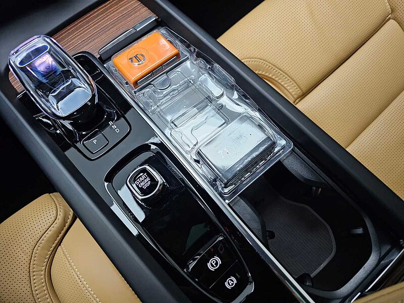 Volvo  Ultimate, B5 AWD 마일드 하이브리드, 가솔린, 브라이트