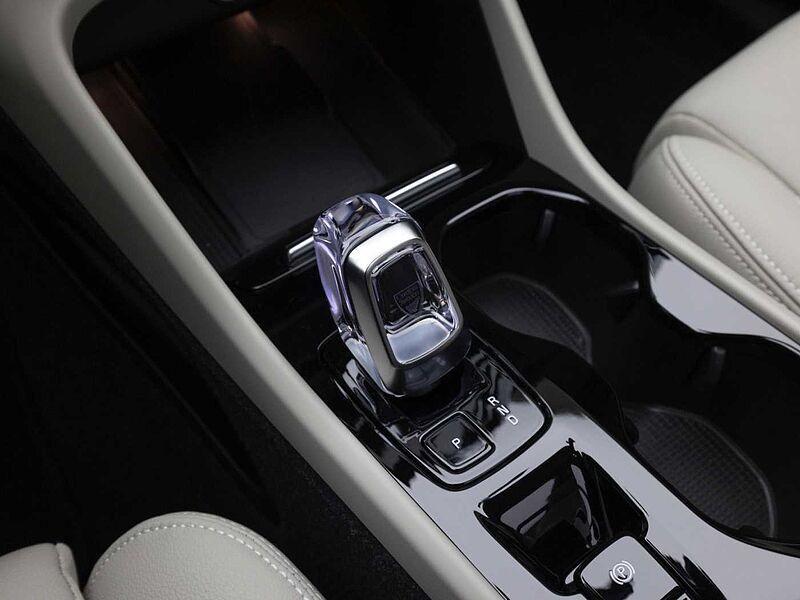 Volvo  Ultimate, B4 AWD 마일드 하이브리드, 가솔린, 브라이트
