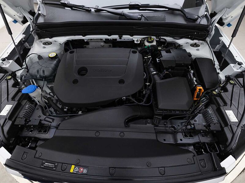 Volvo  Ultimate, B4 AWD 마일드 하이브리드, 가솔린, 브라이트