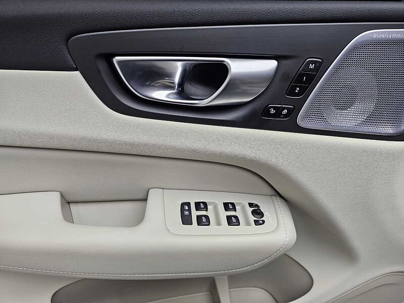 Volvo  Ultimate, B6 AWD 마일드 하이브리드, 가솔린, 브라이트