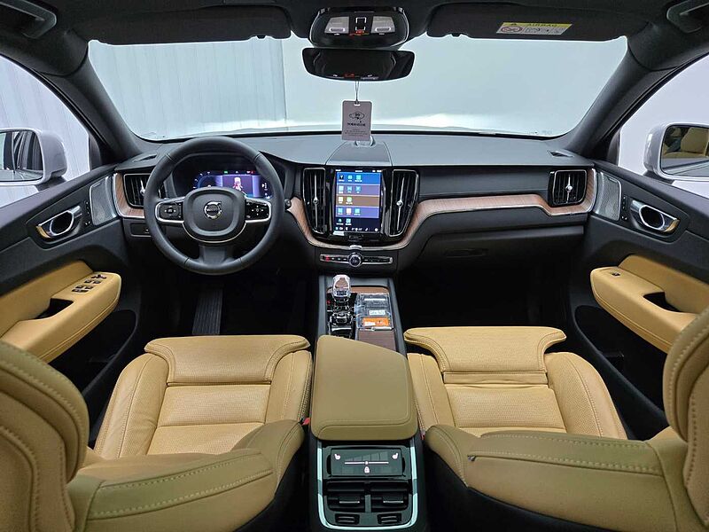 Volvo  Ultra, B6 AWD 마일드 하이브리드, 가솔린, 브라이트