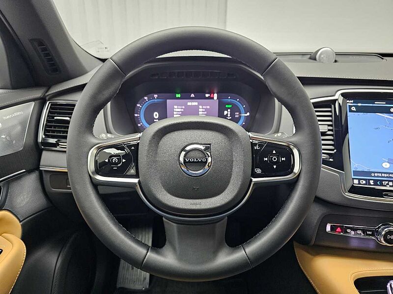 Volvo  Recharge Ultimate, T8 AWD 플러그-인 하이브리드, 전기/가솔린, 브라이트, 7 좌석