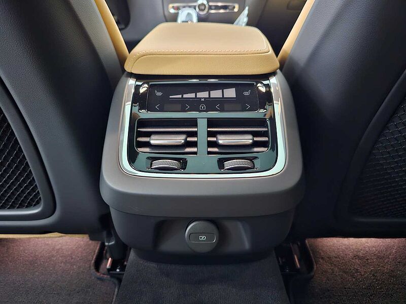Volvo  Ultra, B5 AWD 마일드 하이브리드, 가솔린, 브라이트