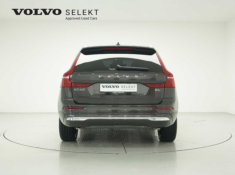 Volvo  Ultra, B6 AWD 마일드 하이브리드, 가솔린, 브라이트