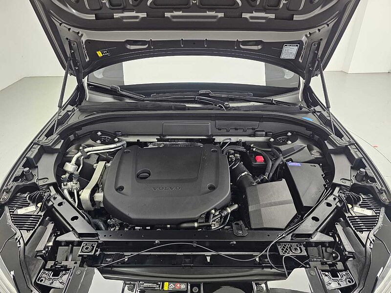 Volvo  Ultra, B6 AWD 마일드 하이브리드, 가솔린, 브라이트