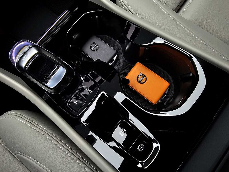 Volvo  Ultra, B4 AWD 마일드 하이브리드, 가솔린, 브라이트