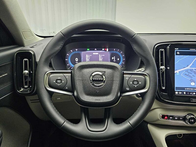 Volvo  Ultra, B4 AWD 마일드 하이브리드, 가솔린, 브라이트