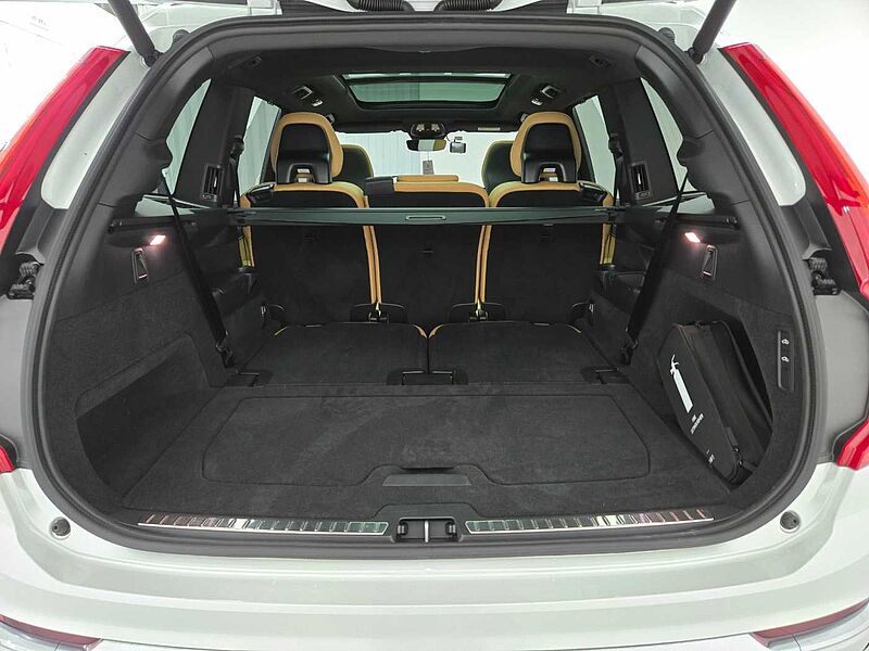 Volvo Recharge Ultimate, T8 AWD 플러그-인 하이브리드, 전기/가솔린, 브라이트, 7 좌석