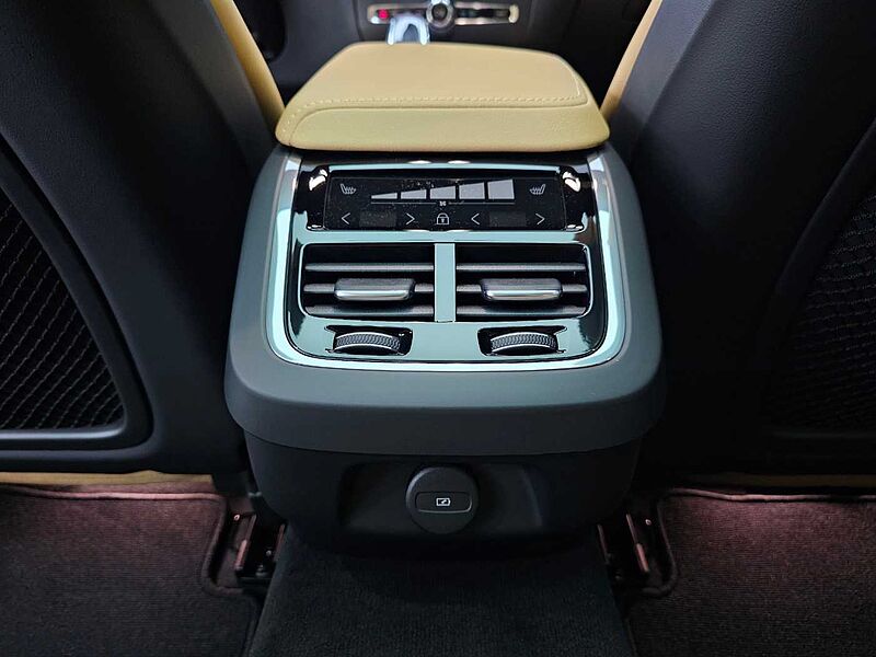 Volvo  Ultra, B5 AWD 마일드 하이브리드, 가솔린, 브라이트