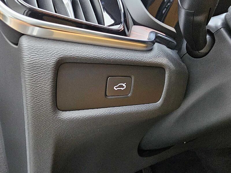 Volvo  Ultra, B5 AWD 마일드 하이브리드, 가솔린, 브라이트