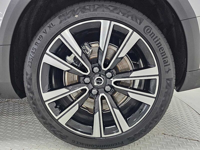 Volvo  Ultra, B5 AWD 마일드 하이브리드, 가솔린, 브라이트