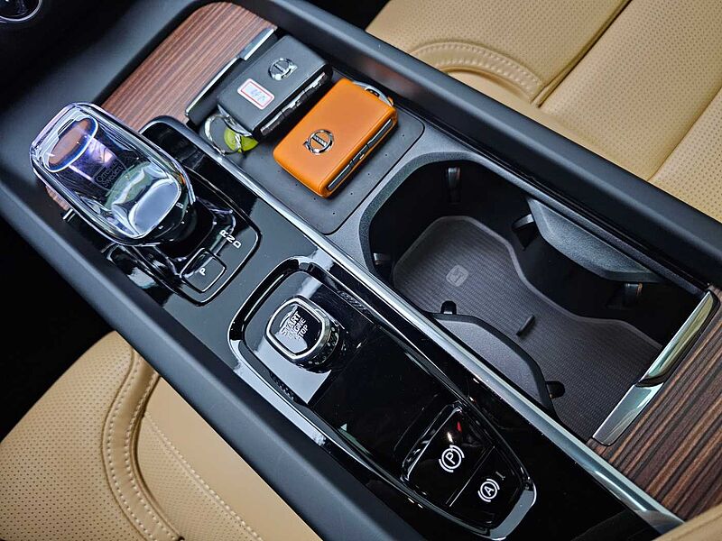Volvo  Ultra, B5 AWD 마일드 하이브리드, 가솔린, 브라이트
