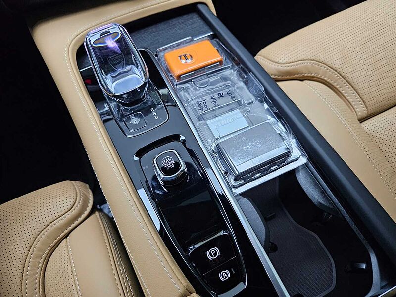 Volvo  Ultimate, B6 AWD 마일드 하이브리드, 가솔린, 브라이트, 7 좌석