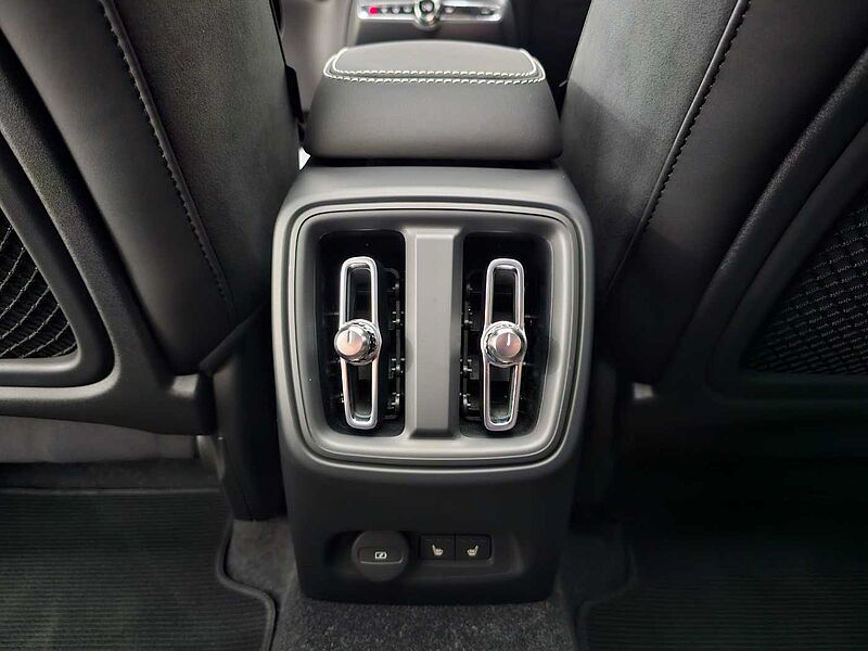 Volvo  Recharge Ultimate, Twin Motor, 전기
