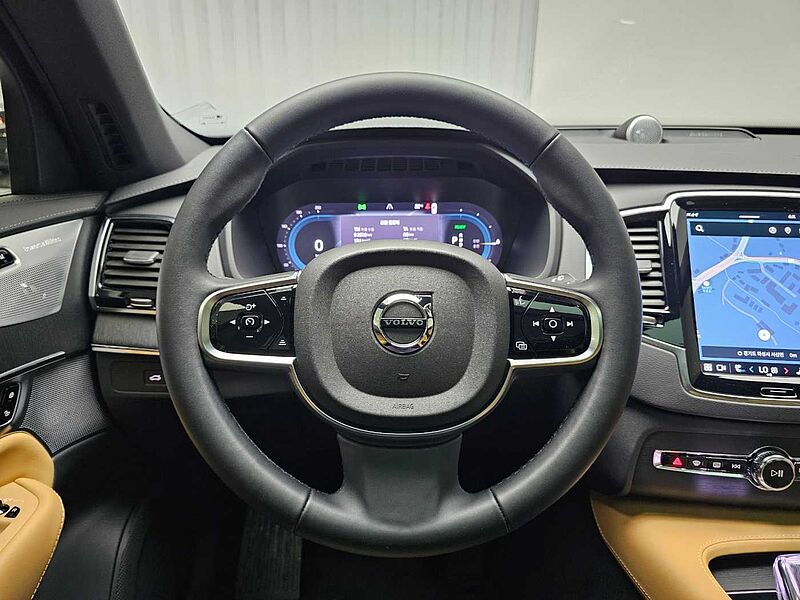 Volvo  Recharge Ultimate, T8 AWD 플러그-인 하이브리드, 전기/가솔린, 브라이트, 7 좌석