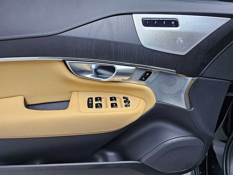 Volvo  Recharge Ultimate, T8 AWD 플러그-인 하이브리드, 전기/가솔린, 브라이트, 7 좌석