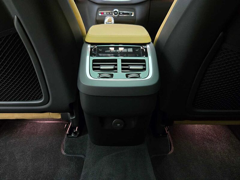 Volvo  Ultimate, B6 AWD 마일드 하이브리드, 가솔린, 브라이트, 7 좌석