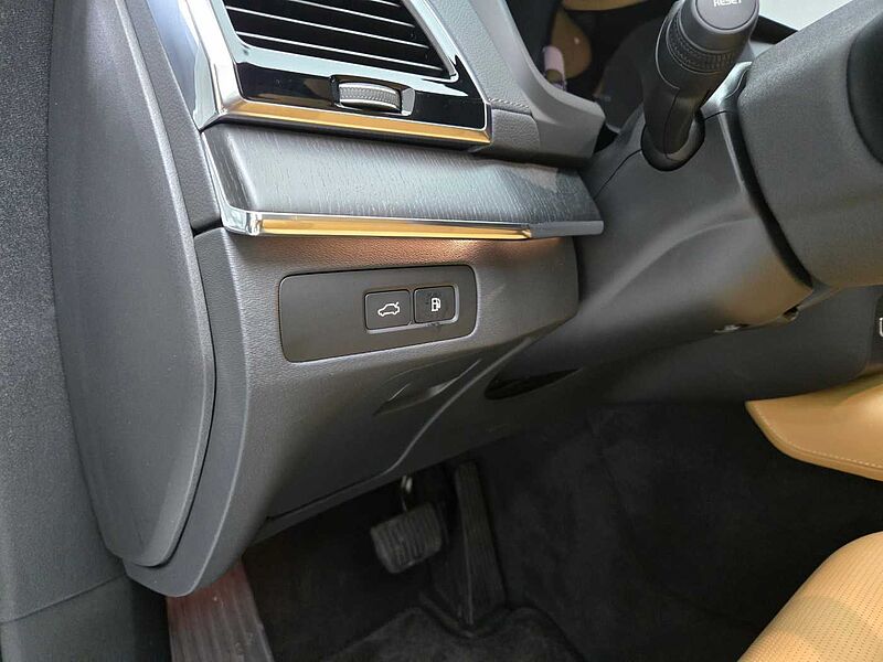 Volvo  Recharge Ultimate, T8 AWD 플러그-인 하이브리드, 전기/가솔린, 브라이트, 7 좌석