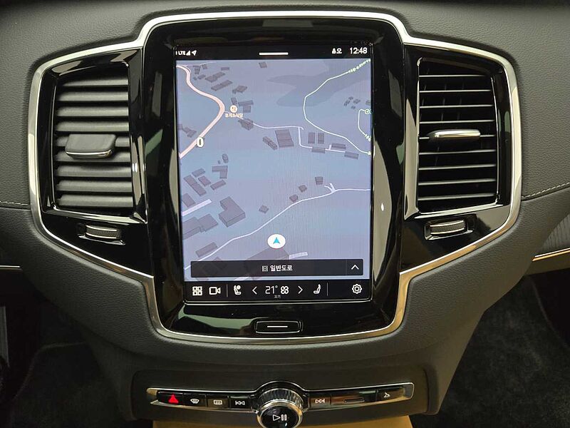 Volvo  Recharge Ultimate, T8 AWD 플러그-인 하이브리드, 전기/가솔린, 브라이트, 7 좌석