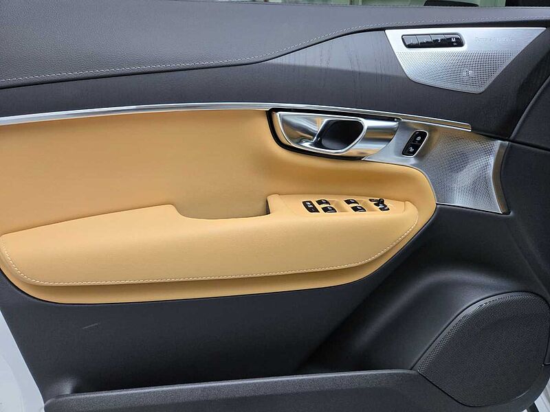 Volvo  Ultimate, B6 AWD 마일드 하이브리드, 가솔린, 브라이트, 7 좌석