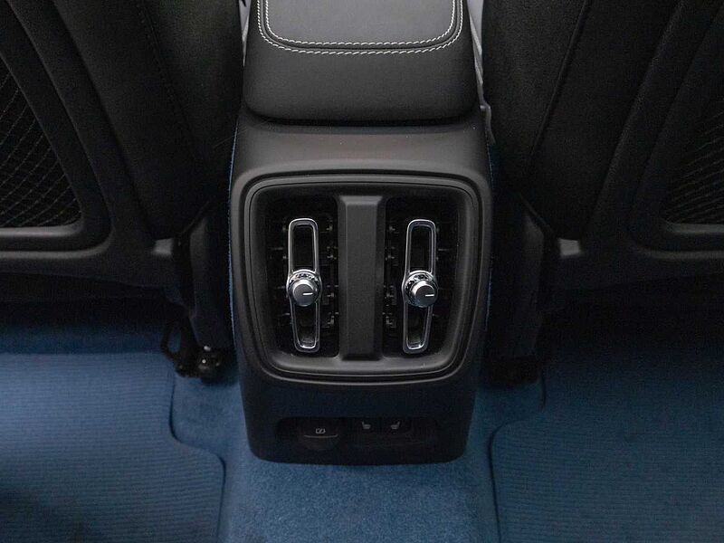 Volvo  Recharge Ultimate, Twin Motor, 전기