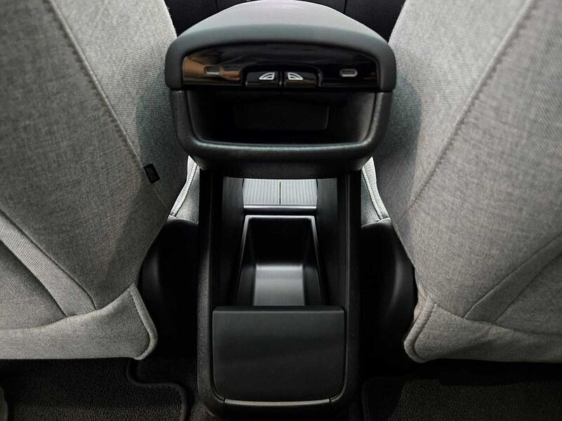 Volvo  Ultra, Single Motor Extended Range, 전기