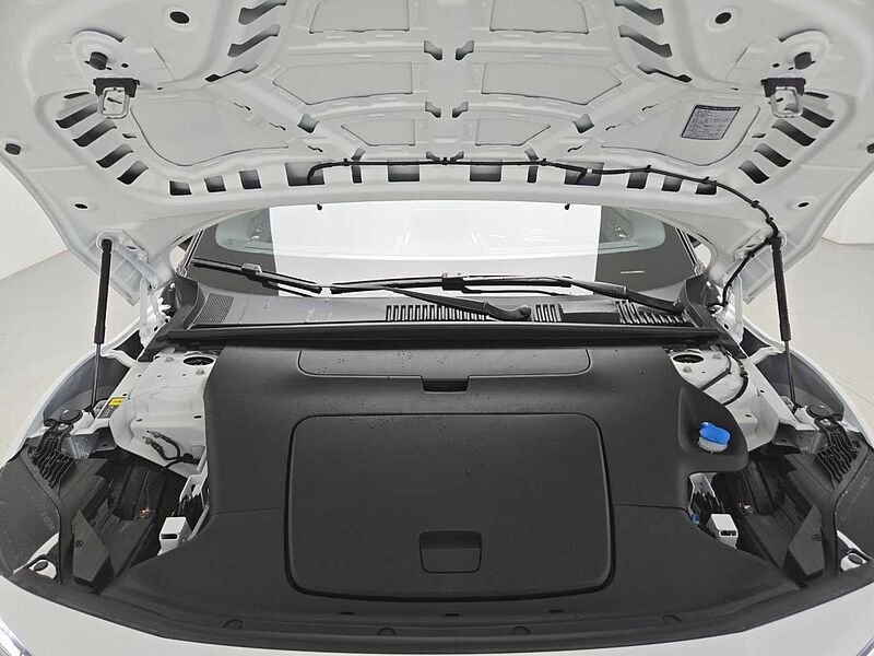 Volvo  Ultra, Single Motor Extended Range, 전기