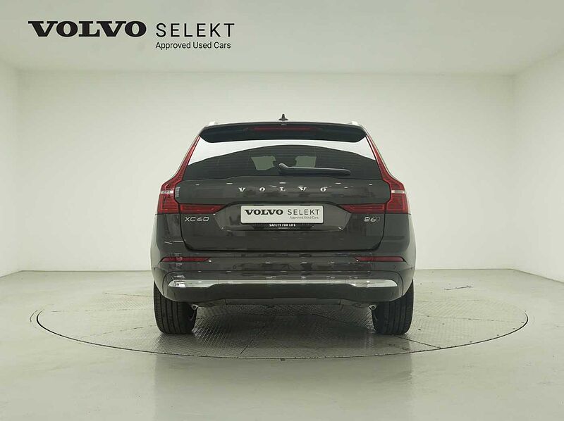 Volvo  Ultra, B6 AWD 마일드 하이브리드, 가솔린, 브라이트