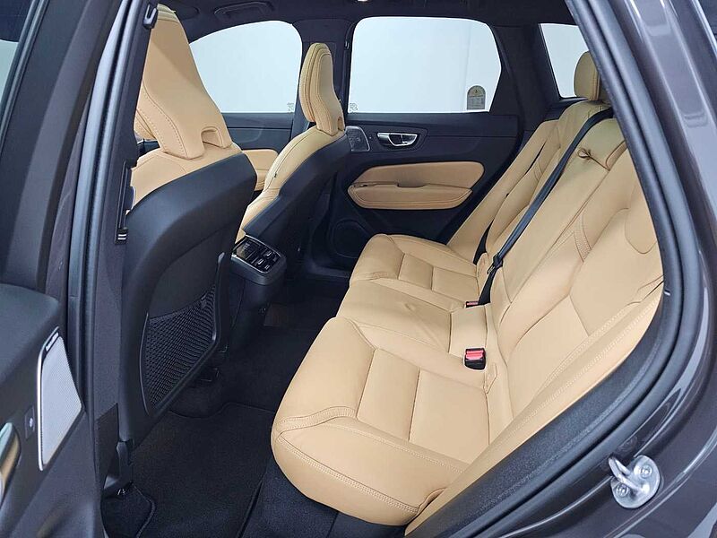 Volvo  Ultra, B6 AWD 마일드 하이브리드, 가솔린, 브라이트