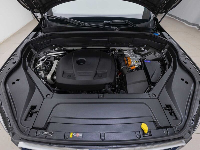 Volvo Recharge Ultimate, T8 AWD 플러그-인 하이브리드, 전기/가솔린, 브라이트, 7 좌석