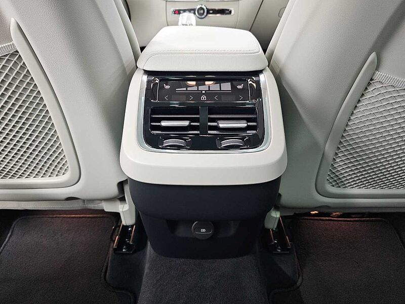 Volvo  Ultra, B5 AWD 마일드 하이브리드, 가솔린, 브라이트