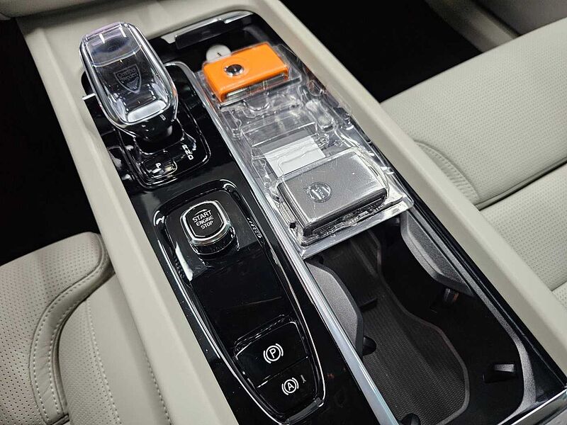 Volvo  Ultra, B5 AWD 마일드 하이브리드, 가솔린, 브라이트