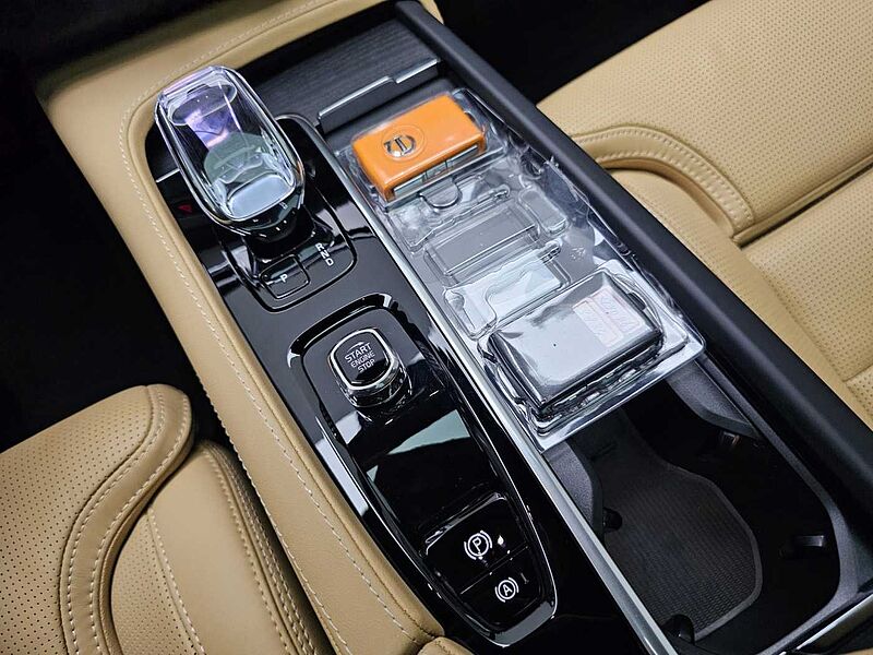 Volvo  Ultimate, B6 AWD 마일드 하이브리드, 가솔린, 브라이트, 7 좌석