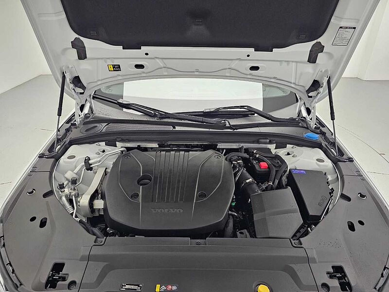 Volvo  Ultra, B5 마일드 하이브리드, 가솔린, 브라이트