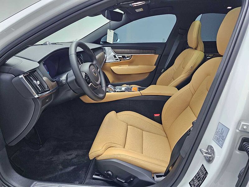 Volvo  Ultra, B5 마일드 하이브리드, 가솔린, 브라이트
