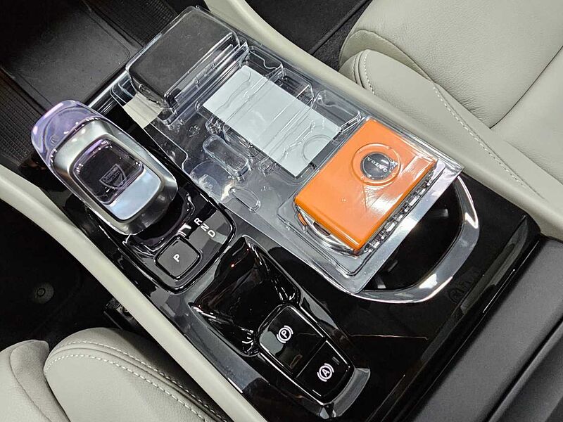 Volvo  Ultra, B4 AWD 마일드 하이브리드, 가솔린, 브라이트