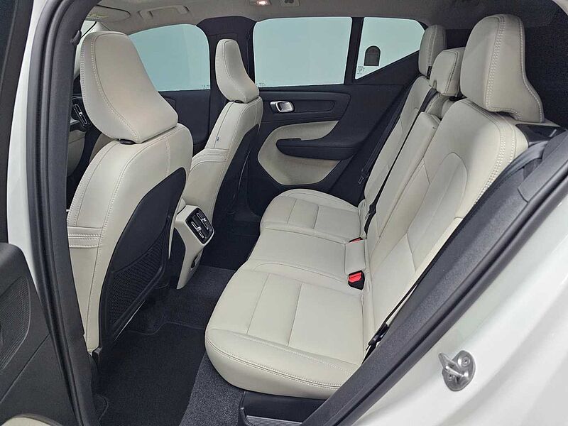 Volvo  Ultra, B4 AWD 마일드 하이브리드, 가솔린, 브라이트