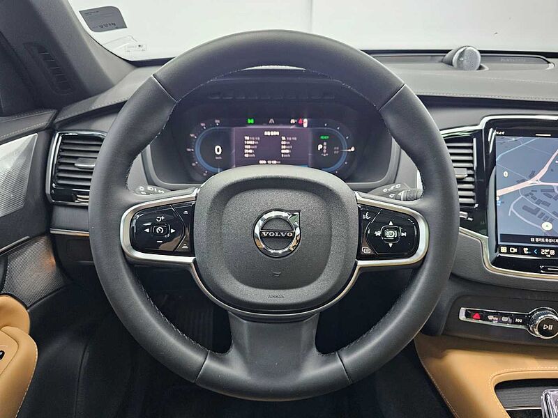 Volvo Ultra, T8 AWD 플러그-인 하이브리드, 전기/가솔린, 브라이트, 7 좌석