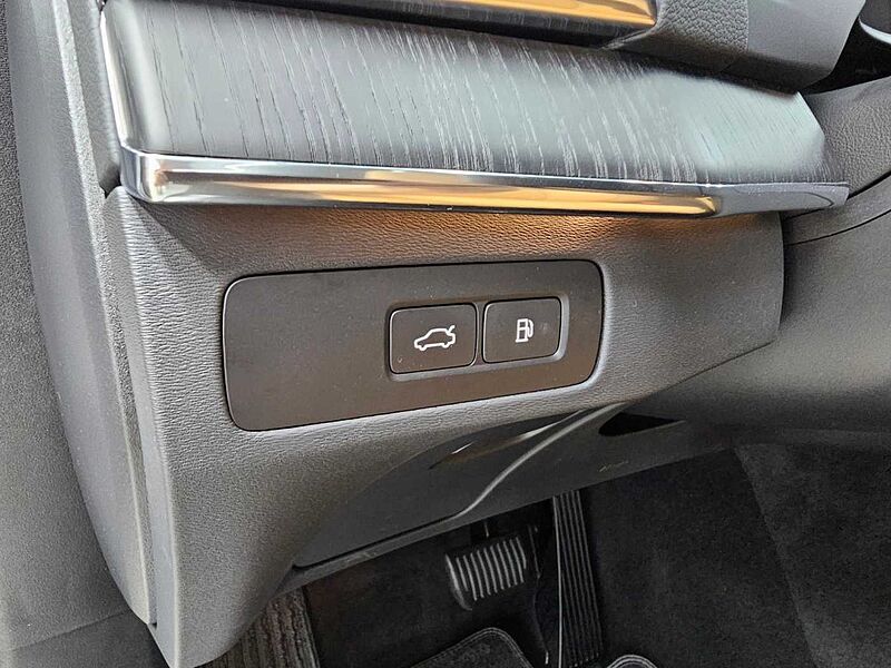 Volvo Ultra, T8 AWD 플러그-인 하이브리드, 전기/가솔린, 브라이트, 7 좌석