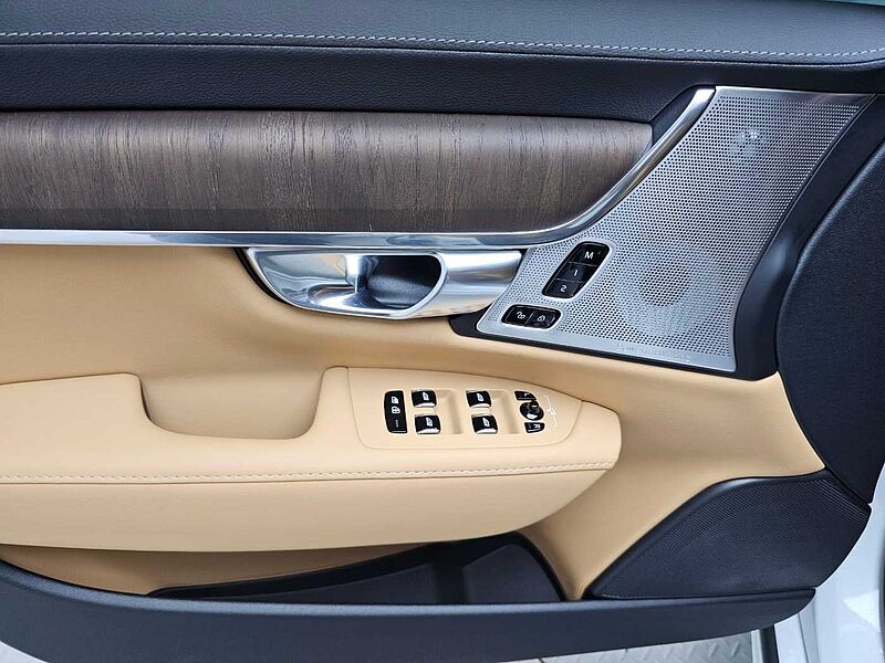 Volvo  Ultra, B5 마일드 하이브리드, 가솔린, 브라이트