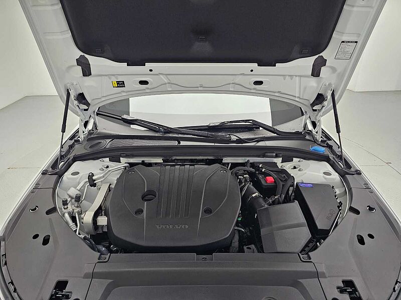 Volvo  Ultra, B5 마일드 하이브리드, 가솔린, 브라이트